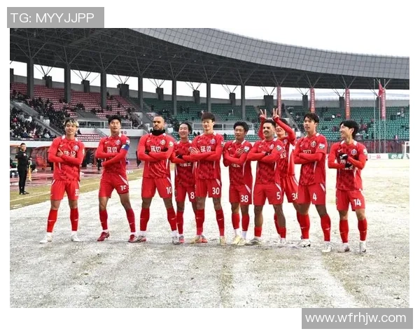 西安足球队的逆袭之路：从低谷到辉煌的奋斗历程与真实故事